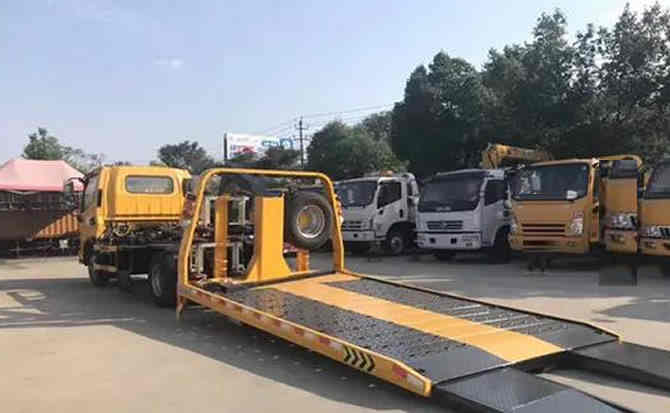 怀化汽车中途维修案例